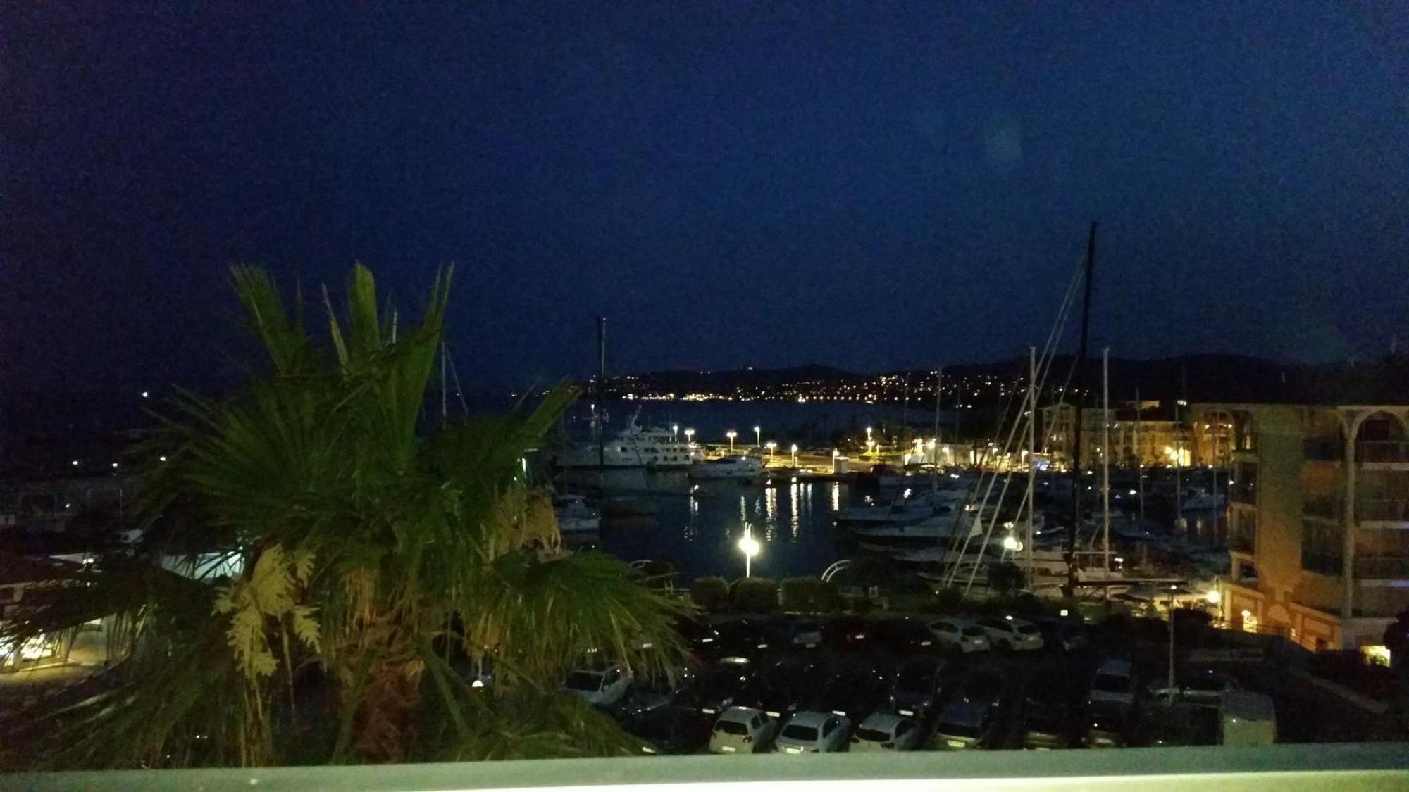 Sublime Vue Mer,Parking,Wifi Фрежус Екстер'єр фото