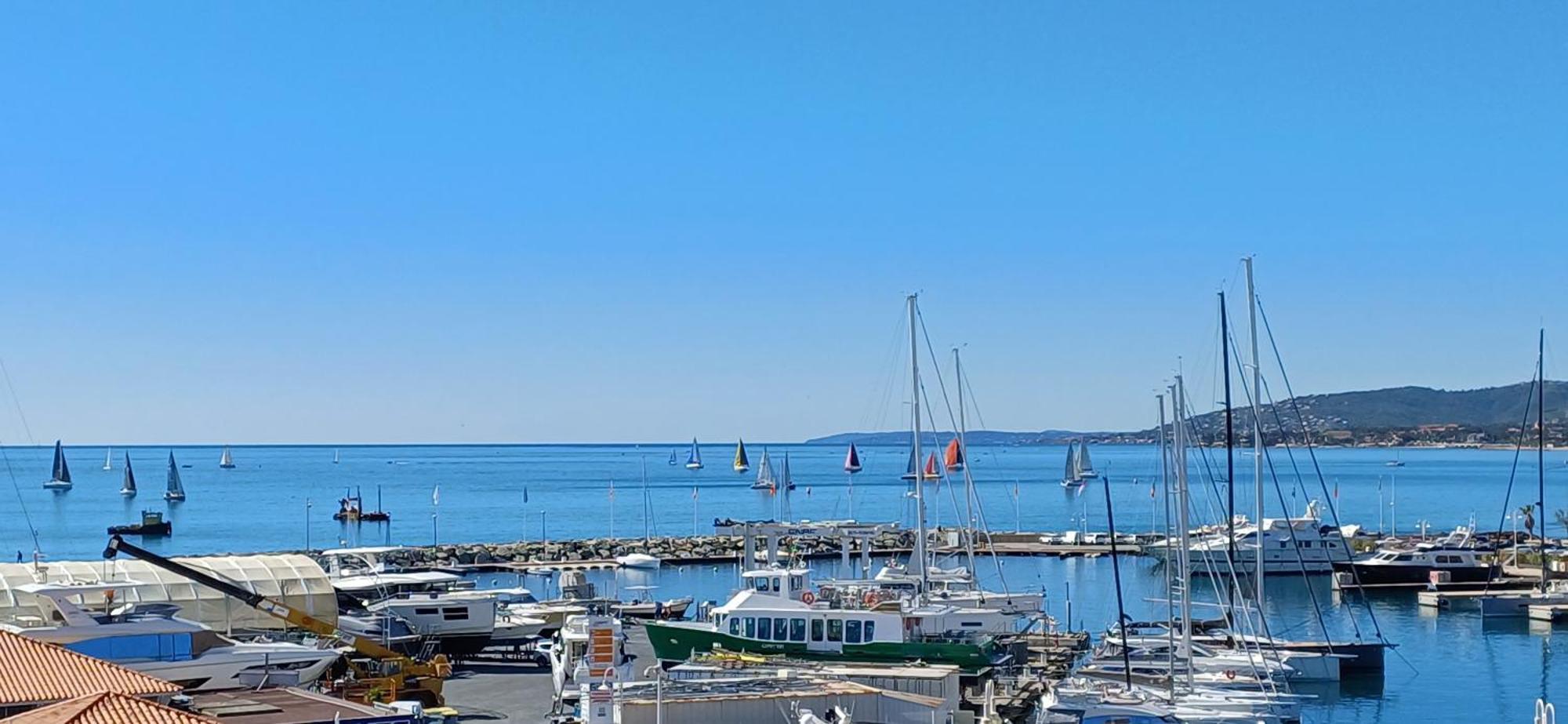 Sublime Vue Mer,Parking,Wifi Фрежус Екстер'єр фото