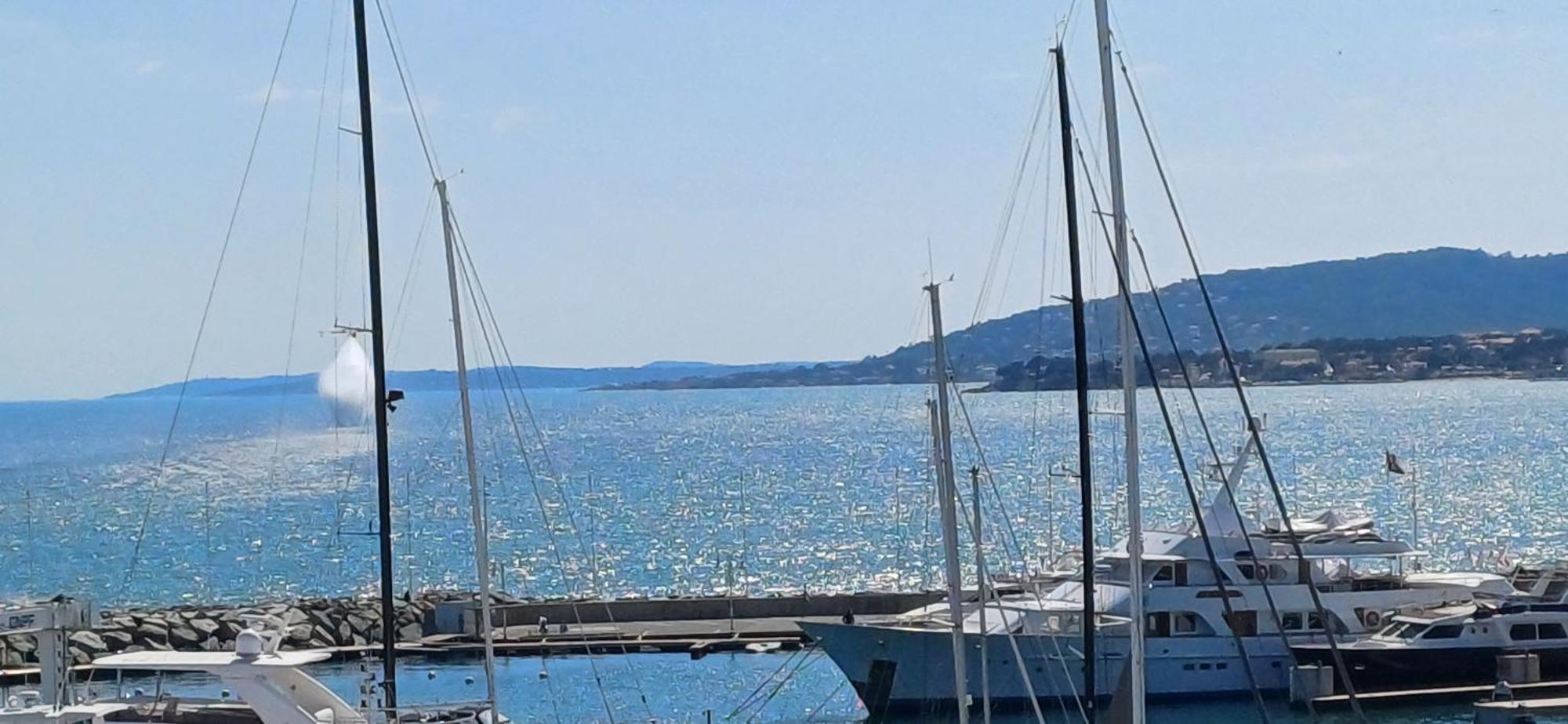 Sublime Vue Mer,Parking,Wifi Фрежус Екстер'єр фото
